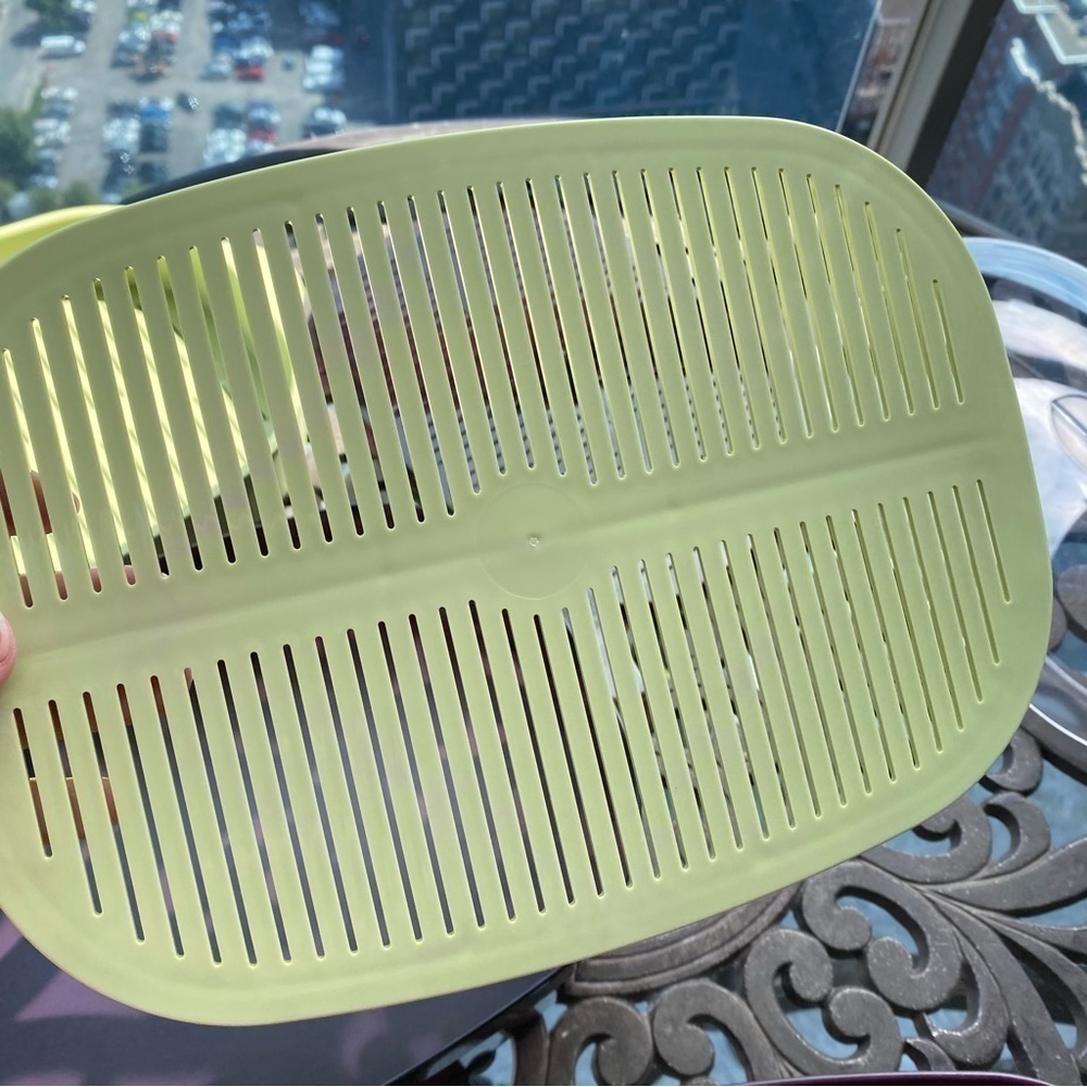 Tupperware - Oval Stack Cooker Microwave Meal Maker Set - Picture 16 of 16
